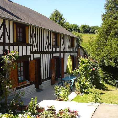 Le Val Godard Fresnay-le-Samson Exteriér fotografie